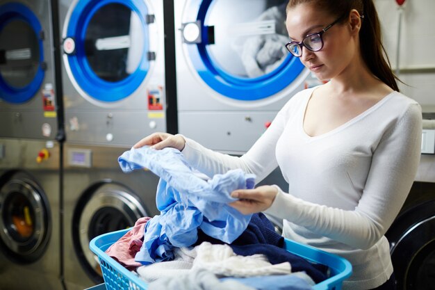 Carmichael's Laundry Pros: Making Your Life Cleaner and Easier